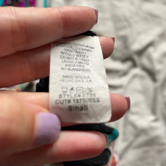 Floral Bodycon Cocktail Dress - Picture 4 of 5